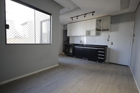 Sala de apartamento para alugar com 2 quartos, 70m² em Campestre, Santo André
