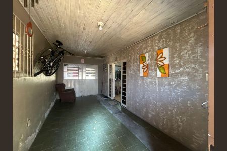 Casa à venda com 156m², 2 quartos e 2 vagasGaragem