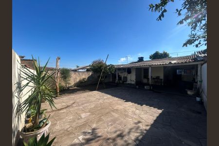 Casa à venda com 156m², 2 quartos e 2 vagasÁrea externa