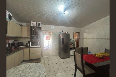 Casa à venda com 156m², 2 quartos e 2 vagasCozinha