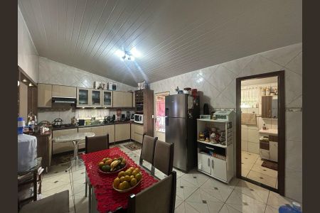 Casa à venda com 156m², 2 quartos e 2 vagasCozinha