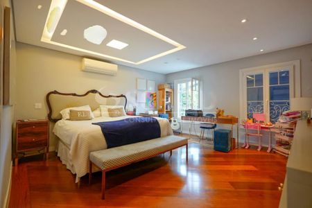 Casa à venda com 4 quartos, 716m² em Jardim Ampliacao, São Paulo
