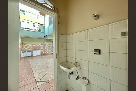 Casa para alugar com 164m², 3 quartos e 1 vaga