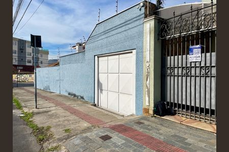 Casa para alugar com 164m², 3 quartos e 1 vaga