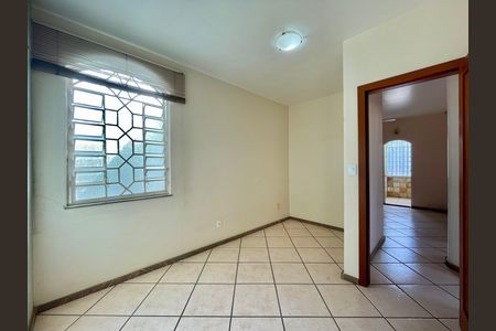 Casa para alugar com 164m², 3 quartos e 1 vaga