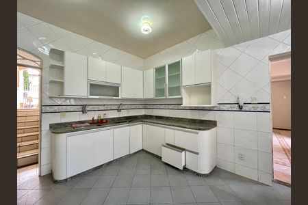 Casa para alugar com 164m², 3 quartos e 1 vaga