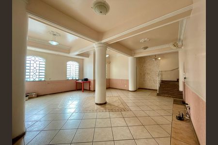 Casa para alugar com 164m², 3 quartos e 1 vaga