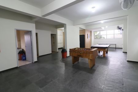 Apartamento para alugar com 64m², 2 quartos e 1 vagaÁrea comum - Salão