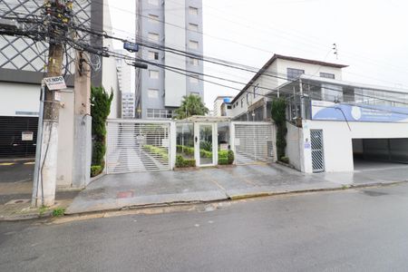Apartamento para alugar com 64m², 2 quartos e 1 vagaÁrea comum - Fachada