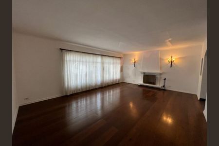 Casa à venda com 4 quartos, 250m² em Granja Julieta, São Paulo