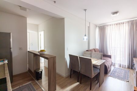 Sala  de apartamento à venda com 2 quartos, 59m² em Centro, Osasco