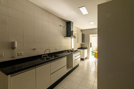 Apartamento para alugar com 165m², 4 quartos e 3 vagas Apartamento para alugar com 165m², 4 quartos e 3 vagasCozinha