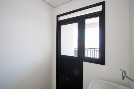 Apartamento à venda com 93m², 3 quartos e 2 vagas Apartamento à venda com 93m², 3 quartos e 2 vagasÁrea de serviço