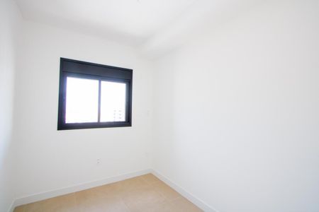 Apartamento à venda com 93m², 3 quartos e 2 vagas Apartamento à venda com 93m², 3 quartos e 2 vagasQuarto 3
