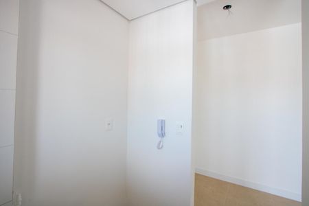 Apartamento à venda com 93m², 3 quartos e 2 vagas Apartamento à venda com 93m², 3 quartos e 2 vagasÁrea de serviço