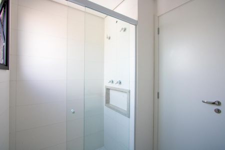 Apartamento à venda com 93m², 3 quartos e 2 vagas Apartamento à venda com 93m², 3 quartos e 2 vagasBanheiro do quarto 1