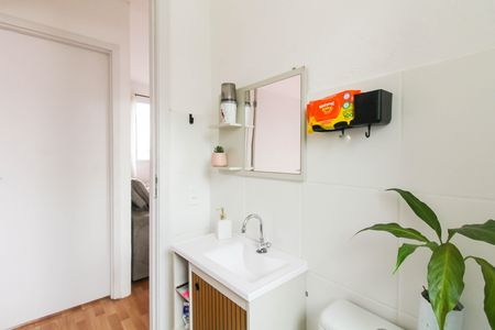 Apartamento para alugar com 48m², 2 quartos e sem vaga Apartamento para alugar com 48m², 2 quartos e sem vagaBanheiro
