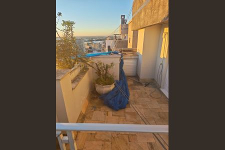 Apartamento à venda com 150m², 2 quartos e 1 vaga Apartamento à venda com 150m², 2 quartos e 1 vagaÁrea externa