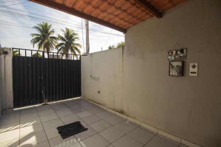 Casa para alugar com 60m², 1 quarto e 1 vaga Casa para alugar com 60m², 1 quarto e 1 vagaGaragem
