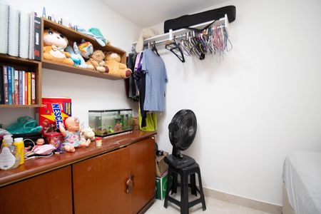 Apartamento à venda com 80m², 4 quartos e 1 vaga Apartamento à venda com 80m², 4 quartos e 1 vagaQuarto 2