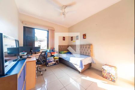 Apartamento à venda com 87m², 3 quartos e 2 vagas Apartamento à venda com 87m², 3 quartos e 2 vagasQuarto