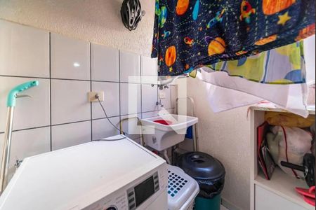 Apartamento à venda com 87m², 3 quartos e 2 vagas Apartamento à venda com 87m², 3 quartos e 2 vagasÁrea de Serviço