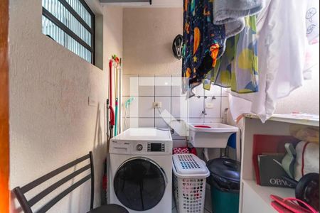 Apartamento à venda com 87m², 3 quartos e 2 vagas Apartamento à venda com 87m², 3 quartos e 2 vagasÁrea de Serviço