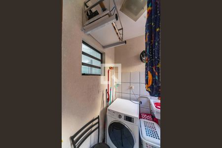 Apartamento à venda com 87m², 3 quartos e 2 vagas Apartamento à venda com 87m², 3 quartos e 2 vagasÁrea de Serviço