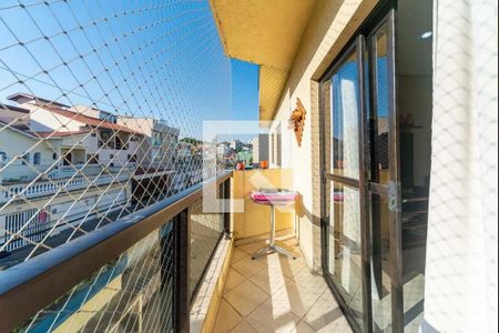 Apartamento à venda com 87m², 3 quartos e 2 vagas Apartamento à venda com 87m², 3 quartos e 2 vagasVaranda