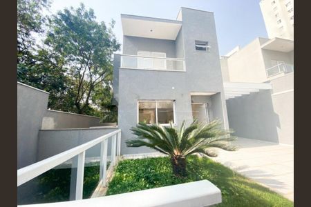 Casa à venda com 4 quartos, 440m² em Jardim Londrina, São Paulo