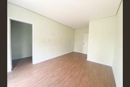 Casa à venda com 4 quartos, 440m² em Jardim Londrina, São Paulo