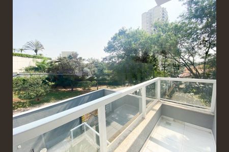 Casa à venda com 4 quartos, 440m² em Jardim Londrina, São Paulo