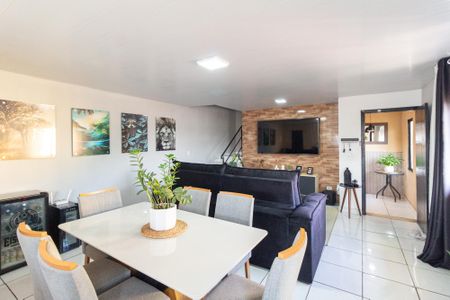 Sala de casa à venda com 2 quartos, 300m² em Pestana, Osasco