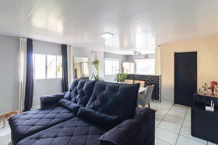 Casa à venda com 300m², 2 quartos e 2 vagasSala
