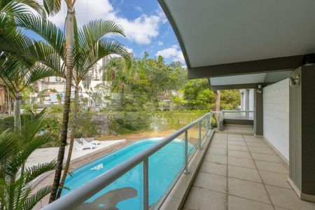 Casa à venda com 500m², 3 quartos e 6 vagas