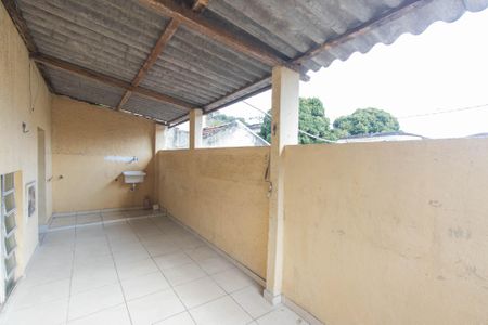 Área de Serviço de casa para alugar com 1 quarto, 45m² em Sete Pontes, São Gonçalo