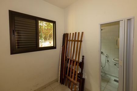 Área de Serviço - Banheiro de casa de condomínio à venda com 4 quartos, 322m² em Vereda das Gerais, Nova Lima