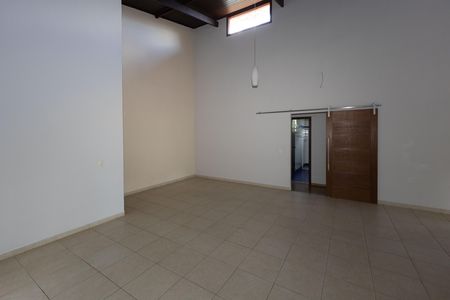 Casa de condomínio para alugar com 322m², 4 quartos e 2 vagas Casa de condomínio para alugar com 322m², 4 quartos e 2 vagasSala 1