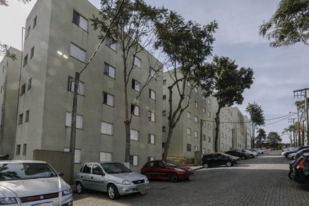 Apartamento para alugar com 40m², 2 quartos e sem vaga Apartamento para alugar com 40m², 2 quartos e sem vagaPlaca PRWW1469 / Fachada do Bloco