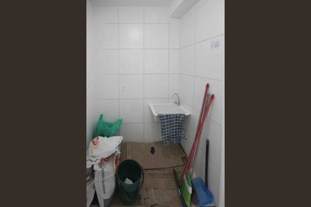 Apartamento para alugar com 35m², 2 quartos e sem vaga Apartamento para alugar com 35m², 2 quartos e sem vagaÁrea de Serviço