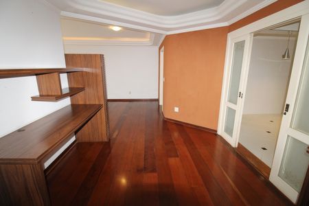 Apartamento para alugar com 186m², 4 quartos e 3 vagasSala