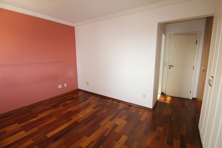 Apartamento para alugar com 186m², 4 quartos e 3 vagasSuíte