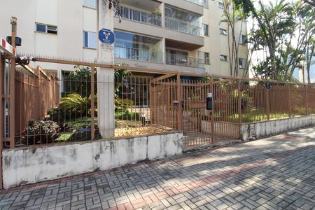 Apartamento para alugar com 186m², 4 quartos e 3 vagasPortaria