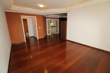 Apartamento para alugar com 186m², 4 quartos e 3 vagasSala