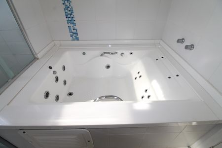 Apartamento para alugar com 186m², 4 quartos e 3 vagasBanheiro da Suíte