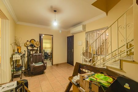 Sala de casa à venda com 2 quartos, 250m² em Jabaquara, São Paulo