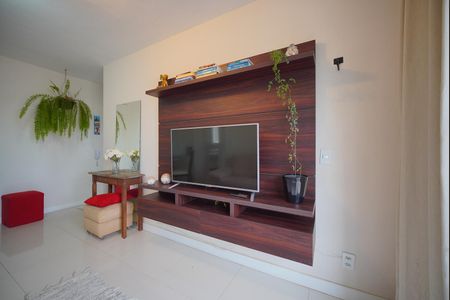 Sala de apartamento para alugar com 3 quartos, 75m² em Praia Comprida, São José