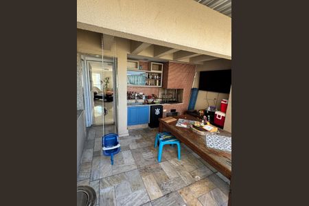 Apartamento para alugar com 250m², 4 quartos e 4 vagas Apartamento para alugar com 250m², 4 quartos e 4 vagasVaranda