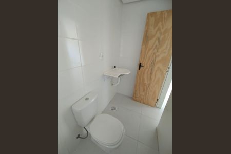 Apartamento à venda com 60m², 2 quartos e sem vaga Apartamento à venda com 60m², 2 quartos e sem vagaBanheiro