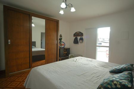 Casa à venda com 160m², 5 quartos e 2 vagasSuíte 1 